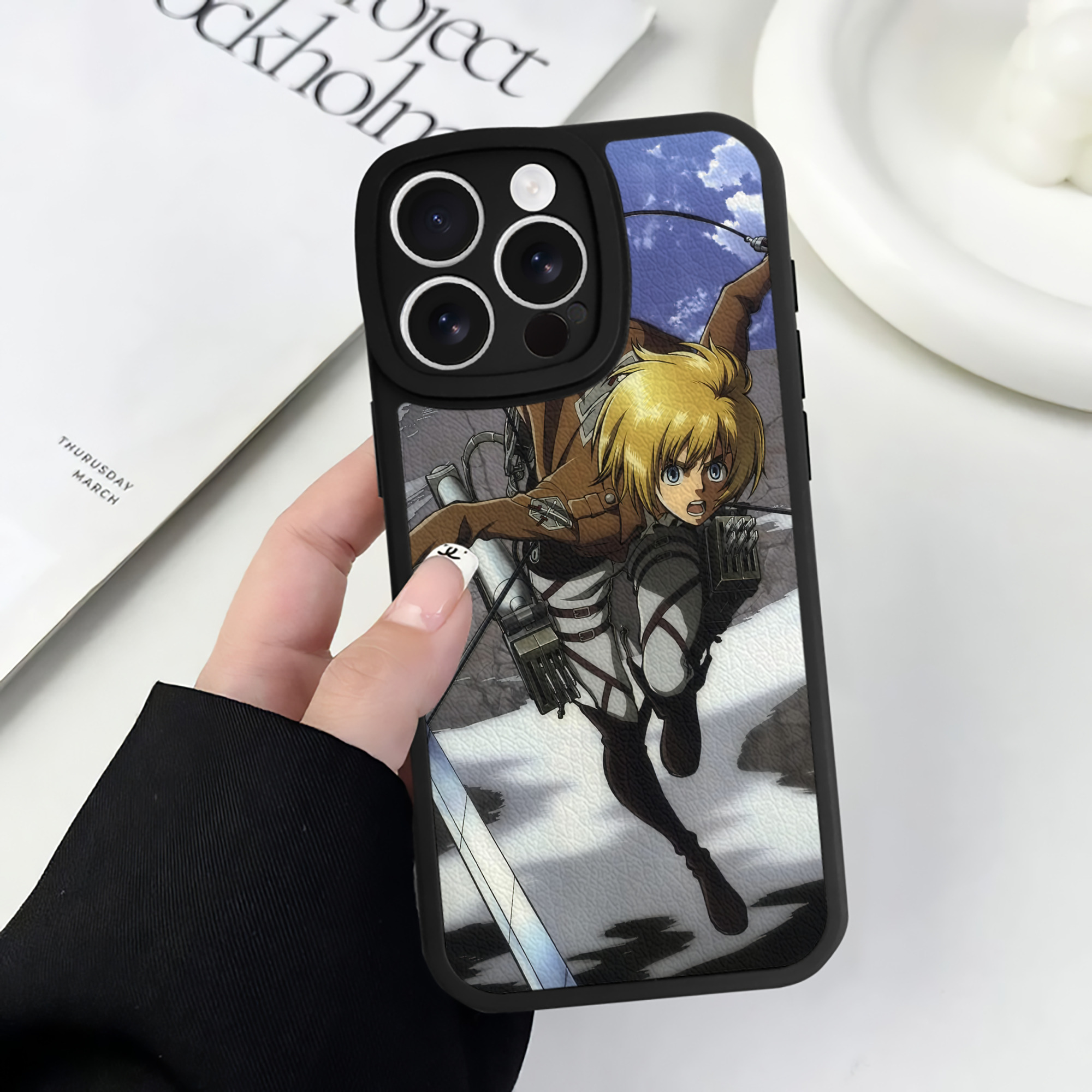 （画像用） 進撃の巨人 Attack on Titan 【iPhone 16シリーズ対応】シリコンスマホケース（レザー調） 材質：シリコン